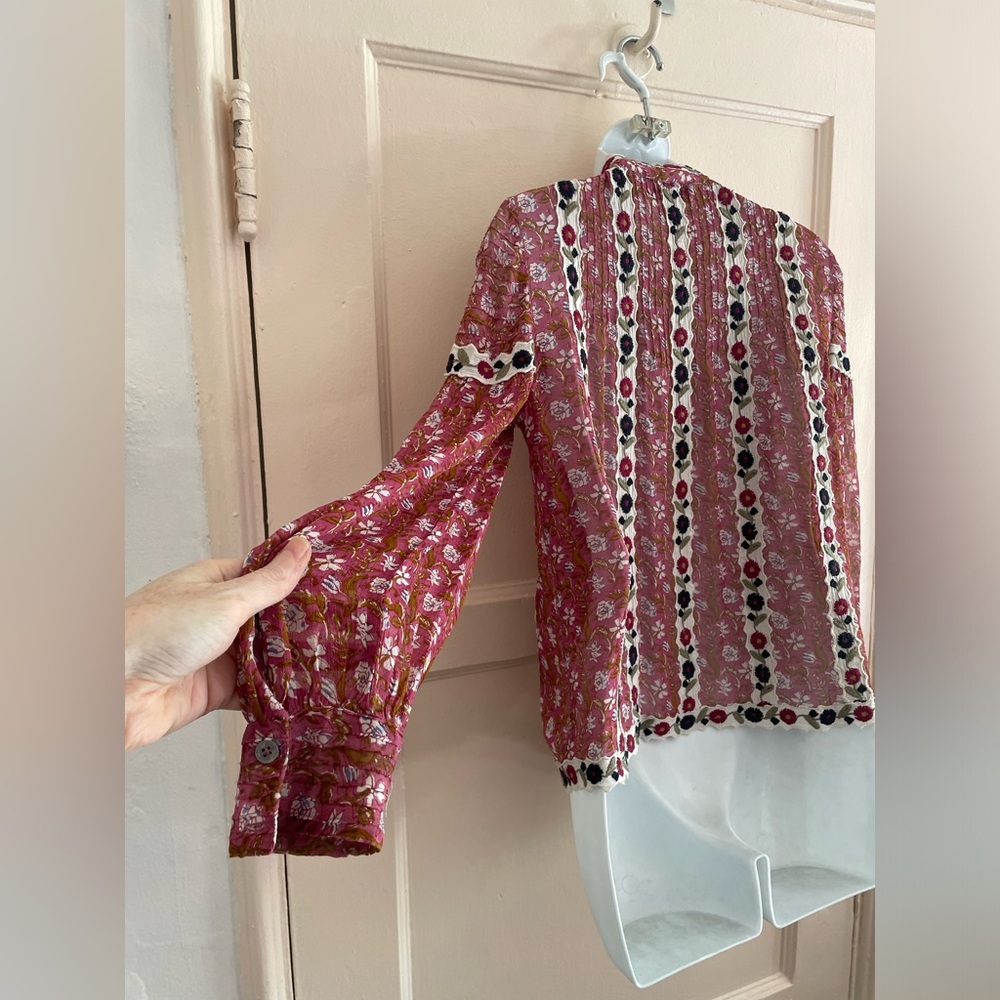 SEA New York pink chiffon shirt with mock neck and embroidered edges Small 2/4 - Picture 3 of 5